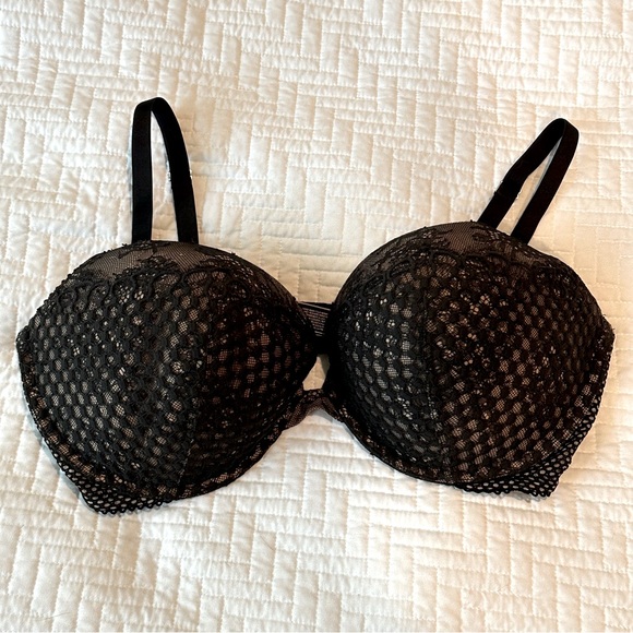 Victoria's Secret Other - Victoria’s Secret Very Sexy Push-Up Bra Size 38DD